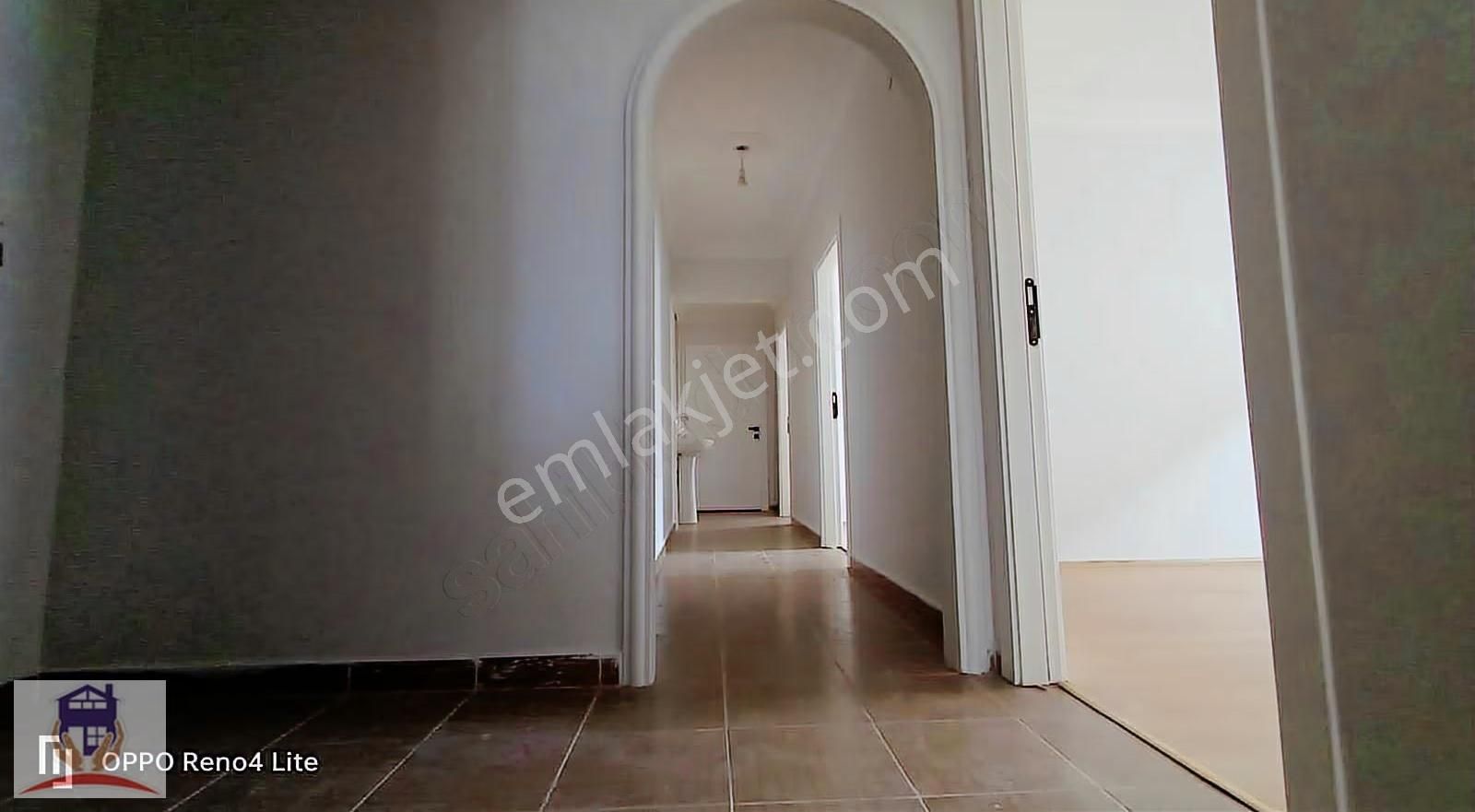 Pursaklar'da Ara Kat Merkezi Konum Kiralık 3+1 Daire - Görsel 31