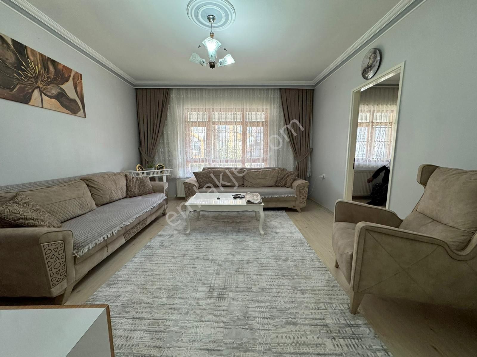 Relax'tan Ayvalı'da Yüksek Giriş Bağımsız Ön Cephe 3+1 - Görsel 2