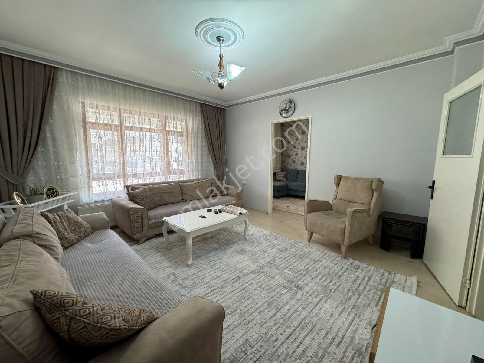 Relax'tan Ayvalı'da Yüksek Giriş Bağımsız Ön Cephe 3+1 - Görsel 4