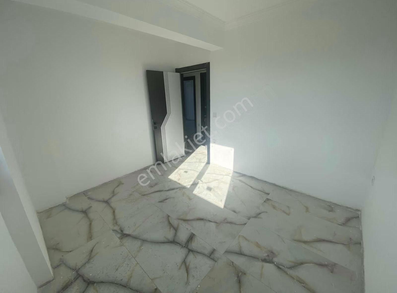 Gizem'li Emlaktan Sarıgerme Yolu Üzerinde Satılık Lüks 2+1 Daire - Görsel 2