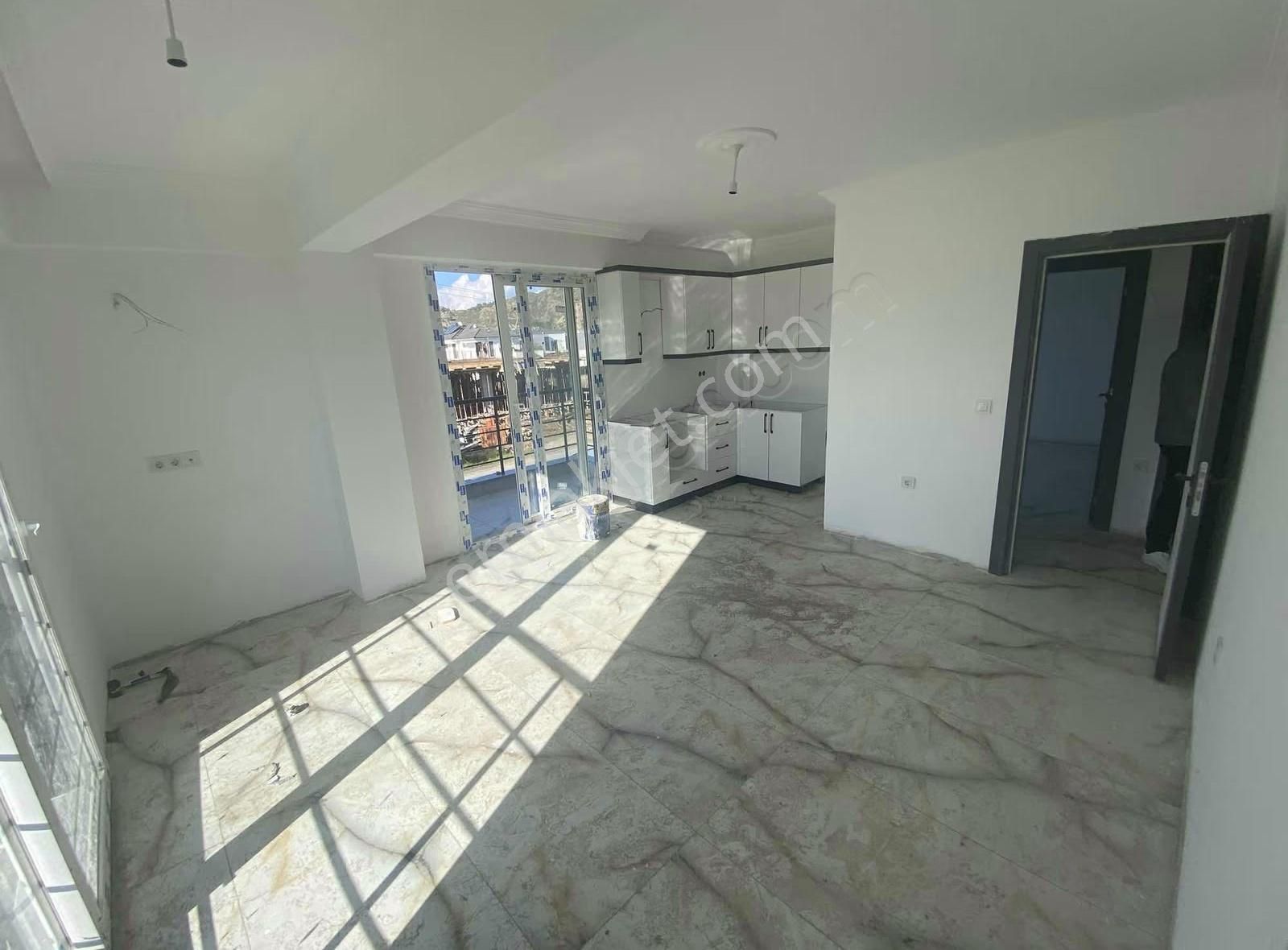 Gizem'li Emlaktan Sarıgerme Yolu Üzerinde Satılık Lüks 2+1 Daire - Görsel 8