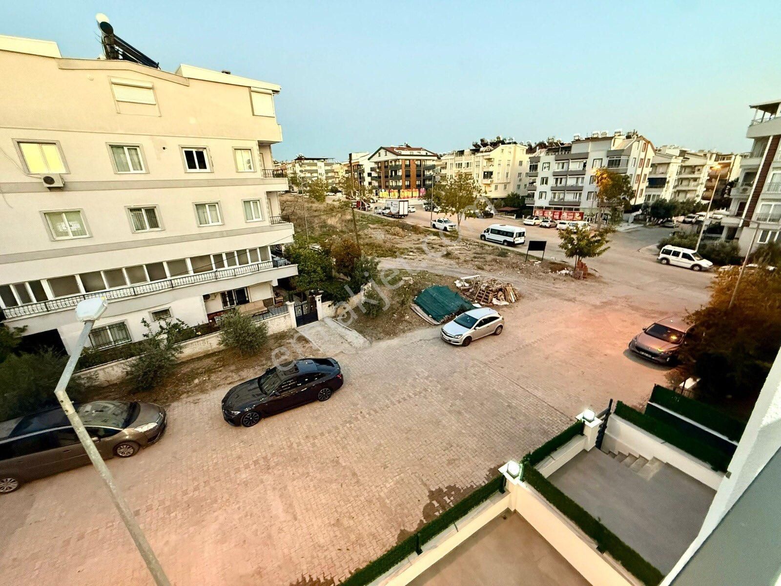 Efeler’de 3+1, Sıfır , Ayrı Mutfak Dublex