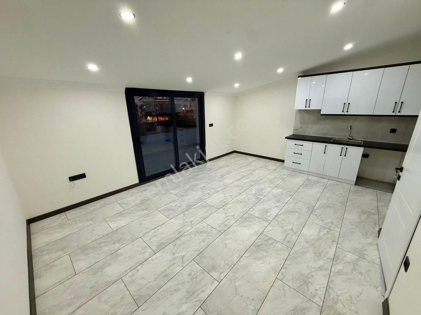 Efeler’de 3+1, Sıfır , Ayrı Mutfak Dublex - Görsel 18