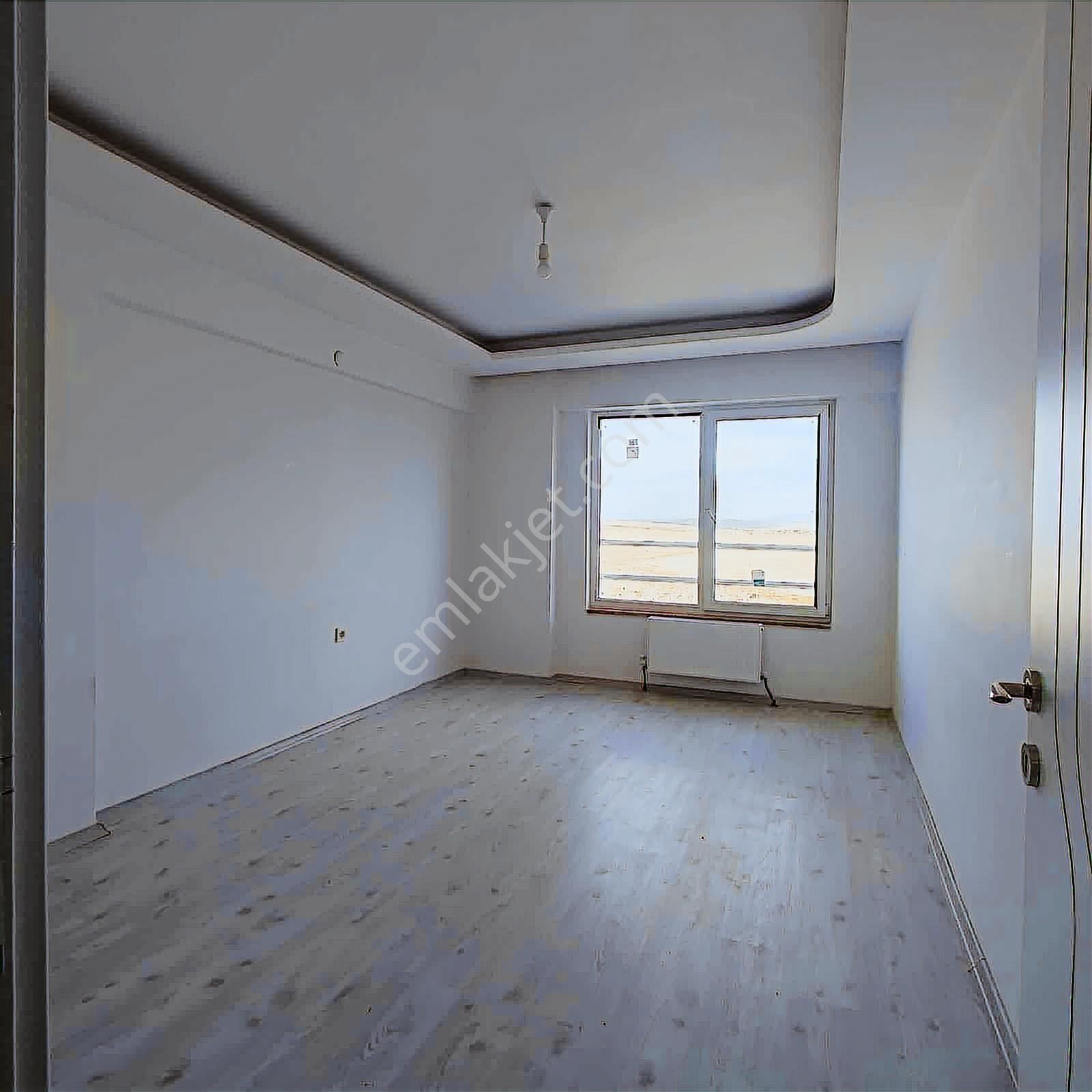 Erkilet 3+1 Kiralık Daire - Görsel 8