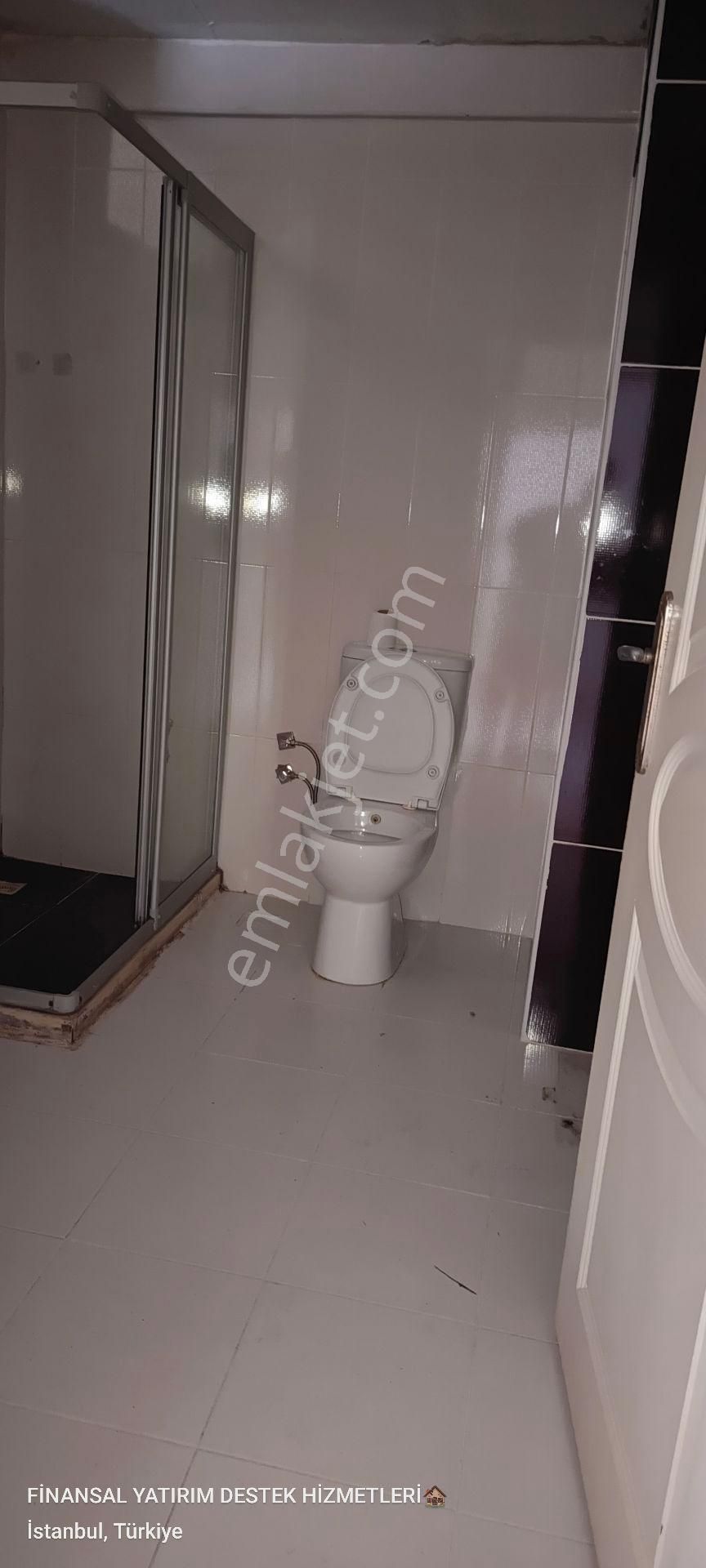 Ümraniye Huzur Mahallesi Metro 500 Metre Yürüme Mesafesi 2+1 Kiralık Griş Kat