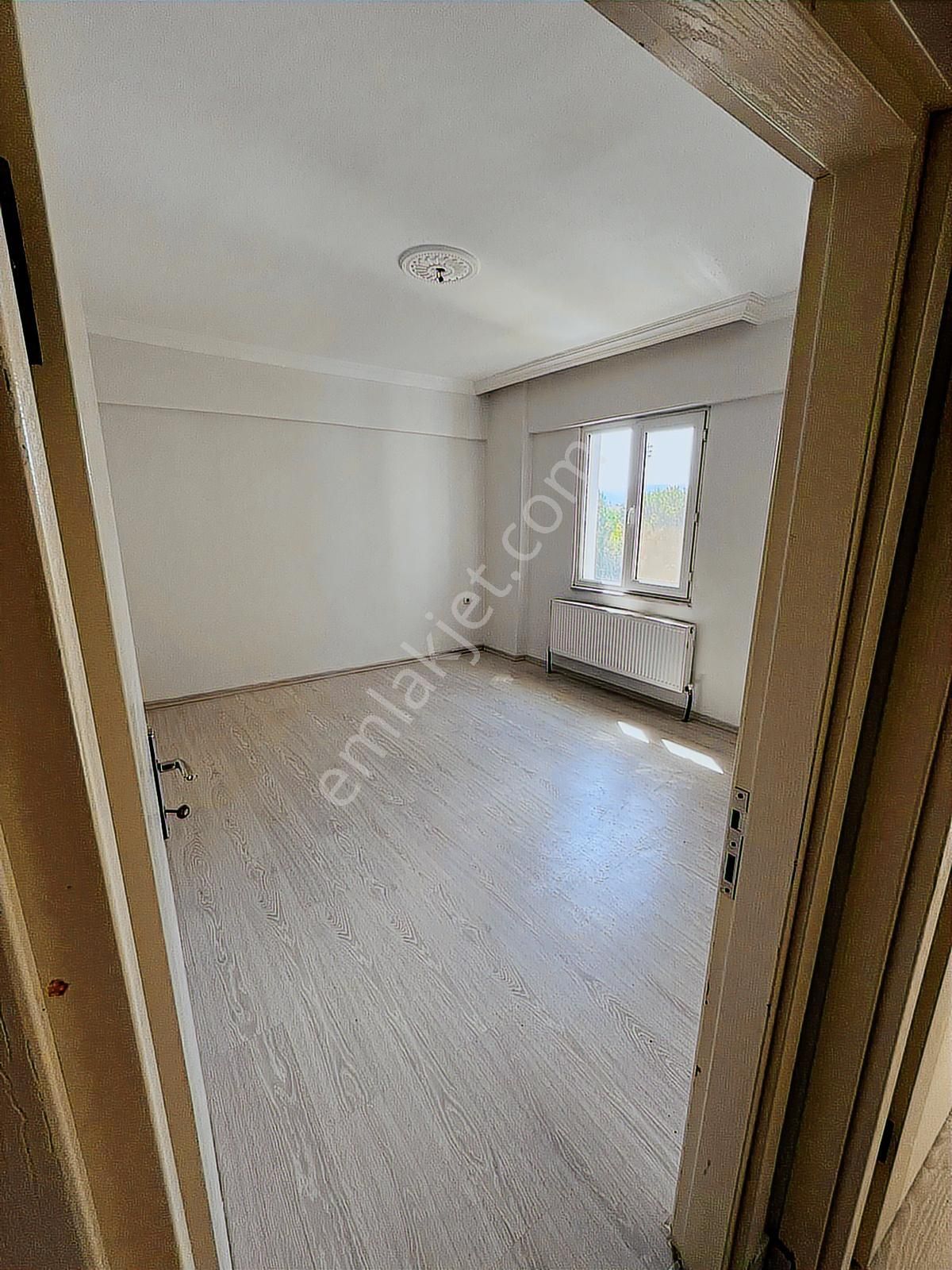 Çanakkale Biga Merkezi Konum Da Kiralık 3+1 Daire - Görsel 6