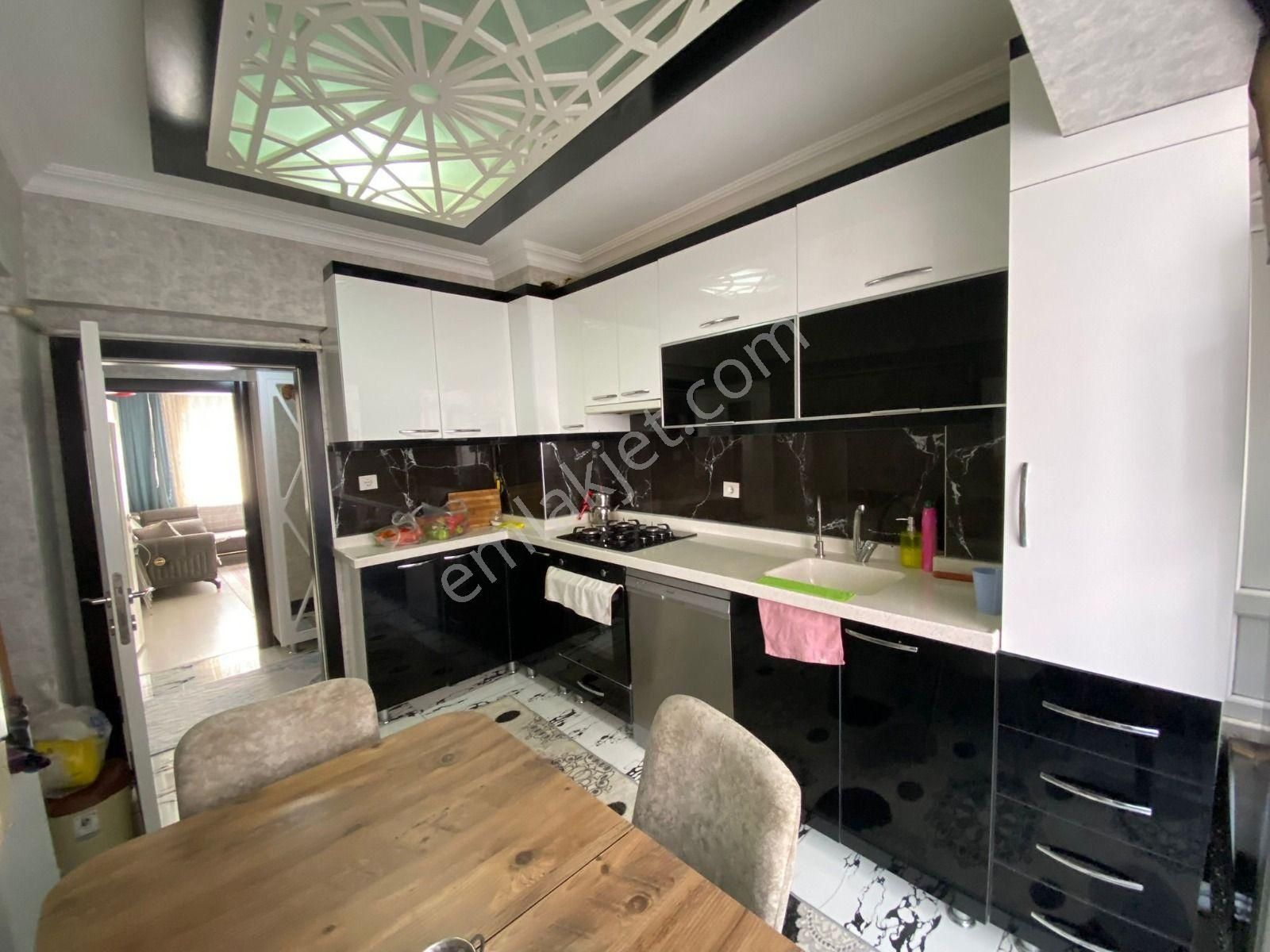 Hayal^den Pınarbaşı Mh^de Ara Katta Bağımsız Full Yapılı 3+1 Kaçırılmaz Fiyatta