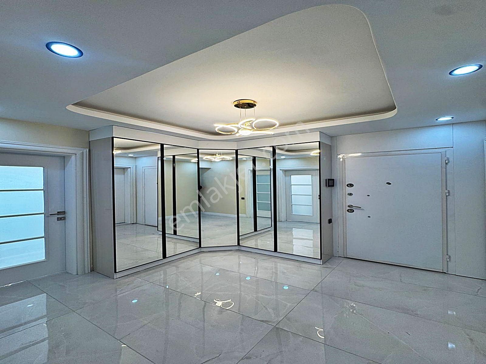 Cadde34 Yapı'dan West Marinaya Komşu Site İçerisinde Full Dekorlu Devasa M2 De Satılık 3+1 Daire!! - Görsel 4