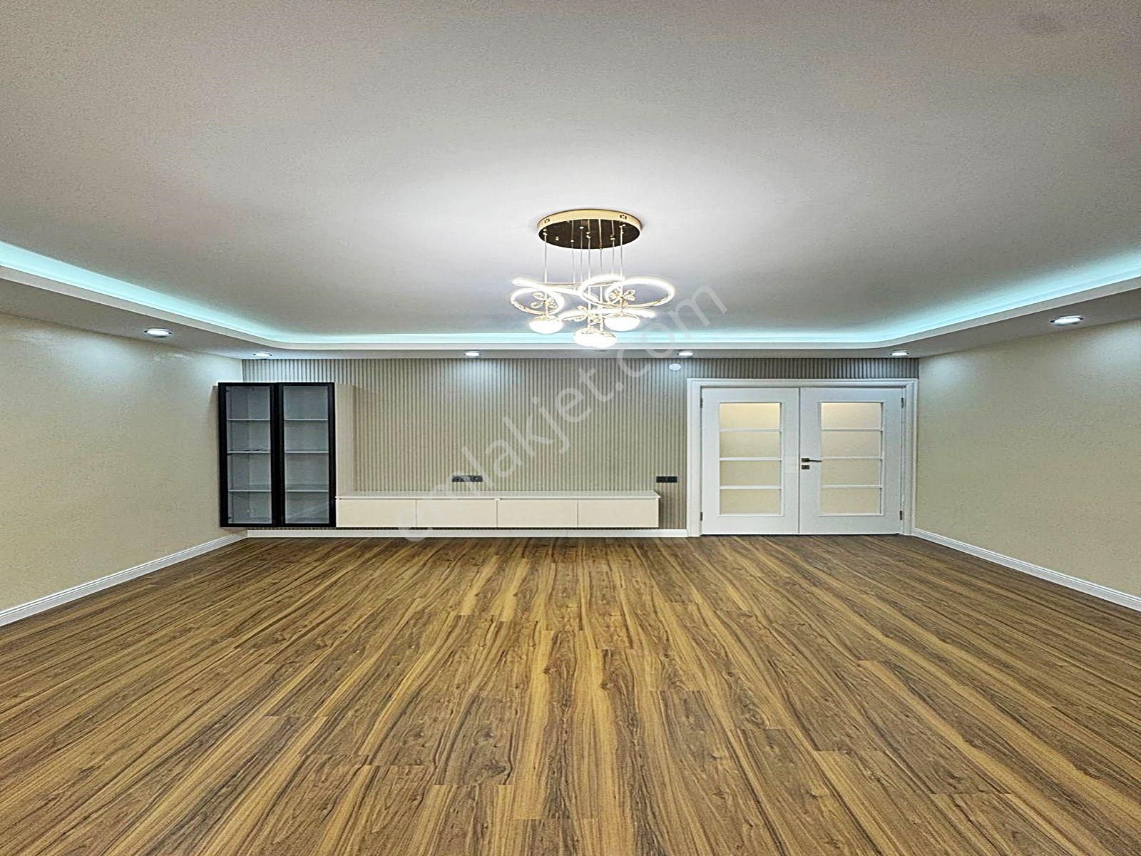 Cadde34 Yapı'dan West Marinaya Komşu Site İçerisinde Full Dekorlu Devasa M2 De Satılık 3+1 Daire!! - Görsel 11