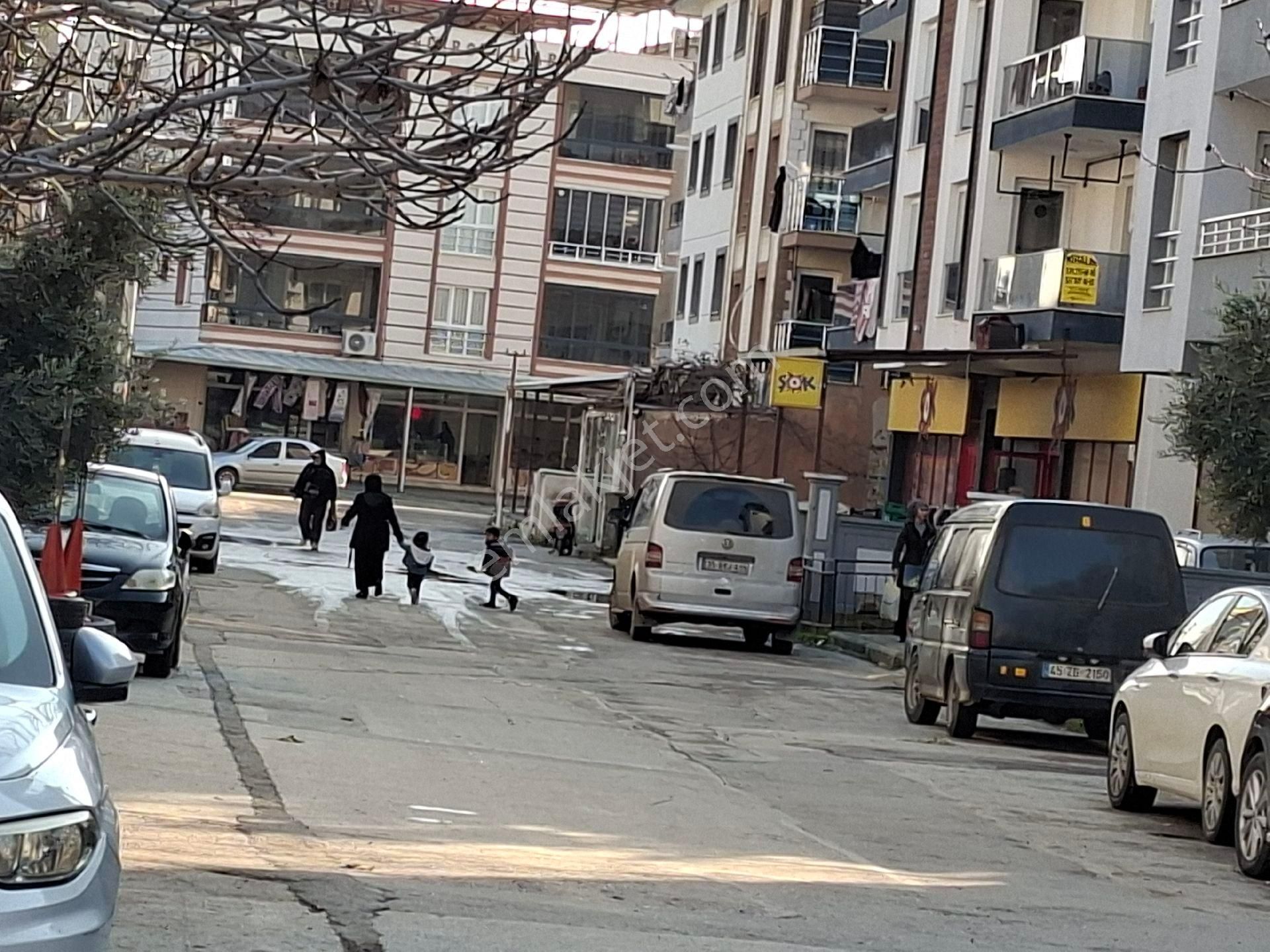 Torbalı Atatürk Mahallesi'nde Satılık Çok Güzel Arsa - Görsel 9