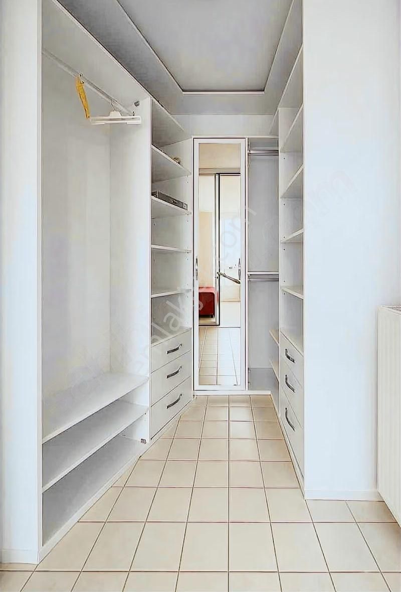 Yeşılkent 1'de Giyinme Odalı Masrafsız Geniş Daire - Görsel 27