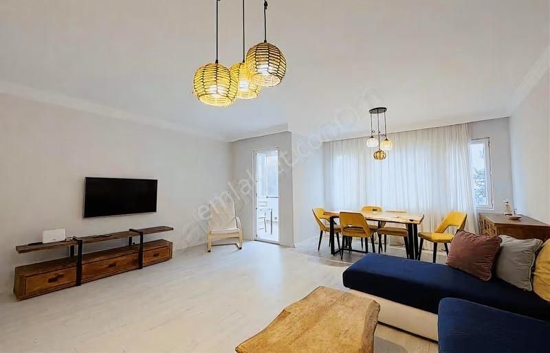 Yeşılkent 1'de Giyinme Odalı Masrafsız Geniş Daire - Görsel 11