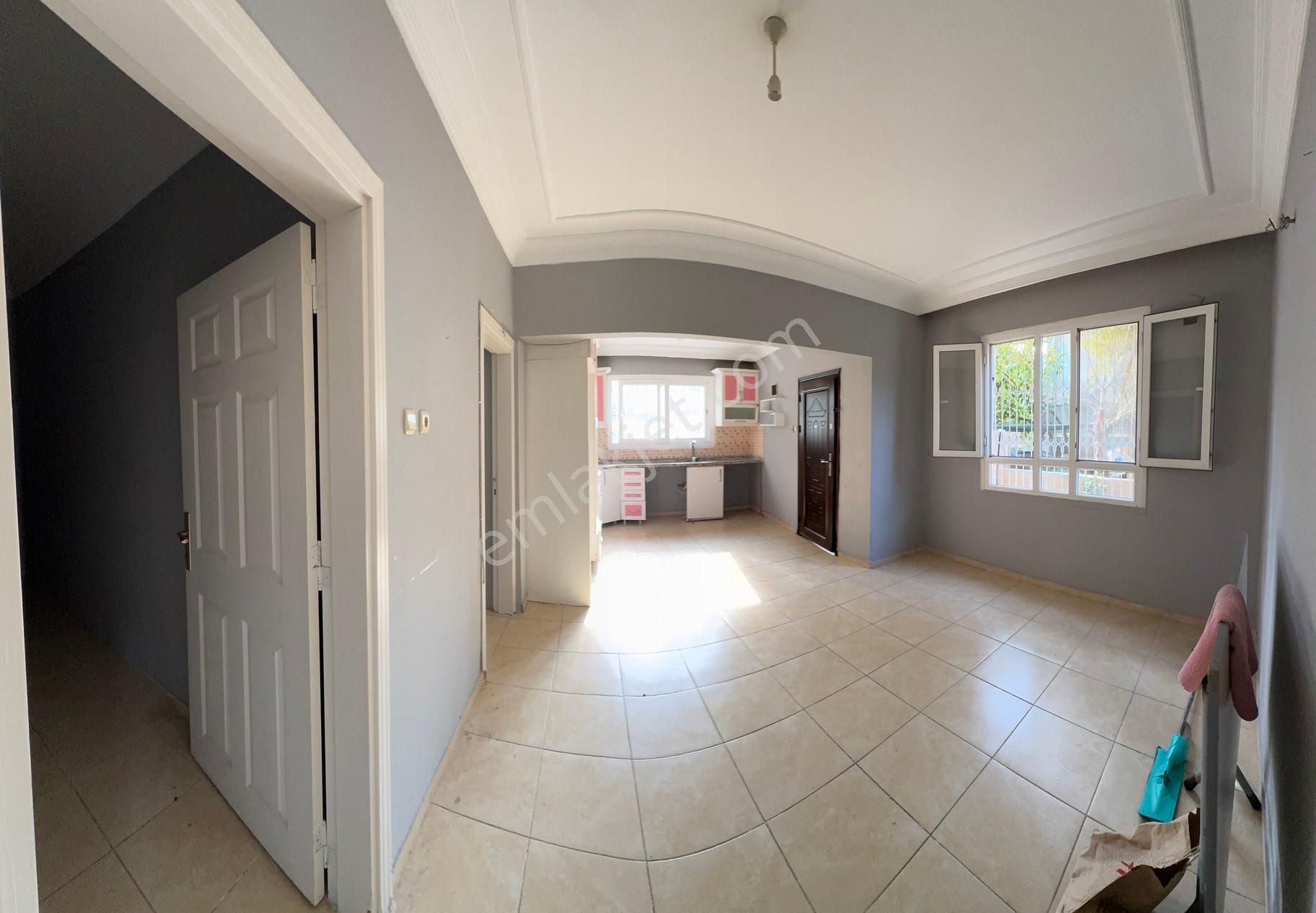 Namık Kemal Mah-giriş Kat-3+1 Kiralık Müstakil Ev - Görsel 3