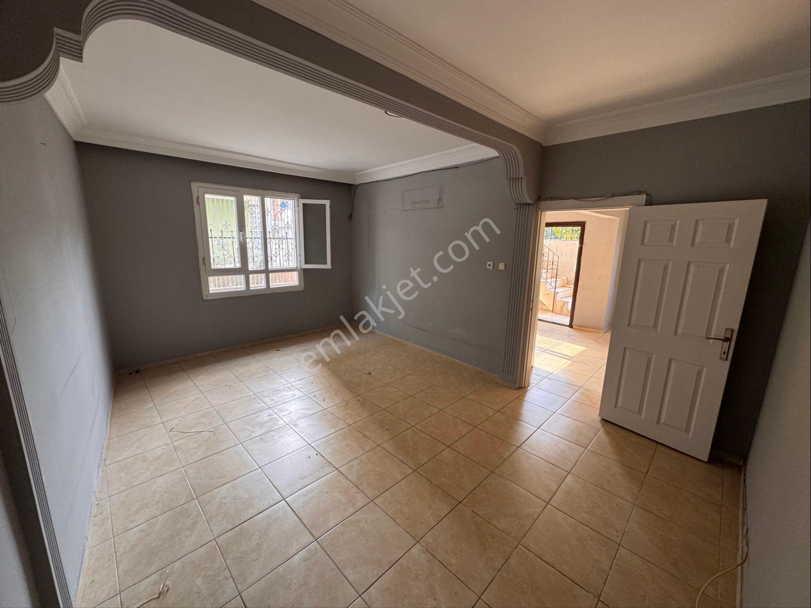 Namık Kemal Mah-giriş Kat-3+1 Kiralık Müstakil Ev - Görsel 12