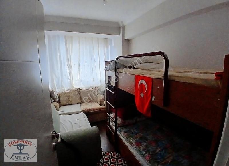 Yeni Kordon 100.yıl Cadde Üzeri Denize 100 Mt İskanlı 2+1 Daire - Görsel 9