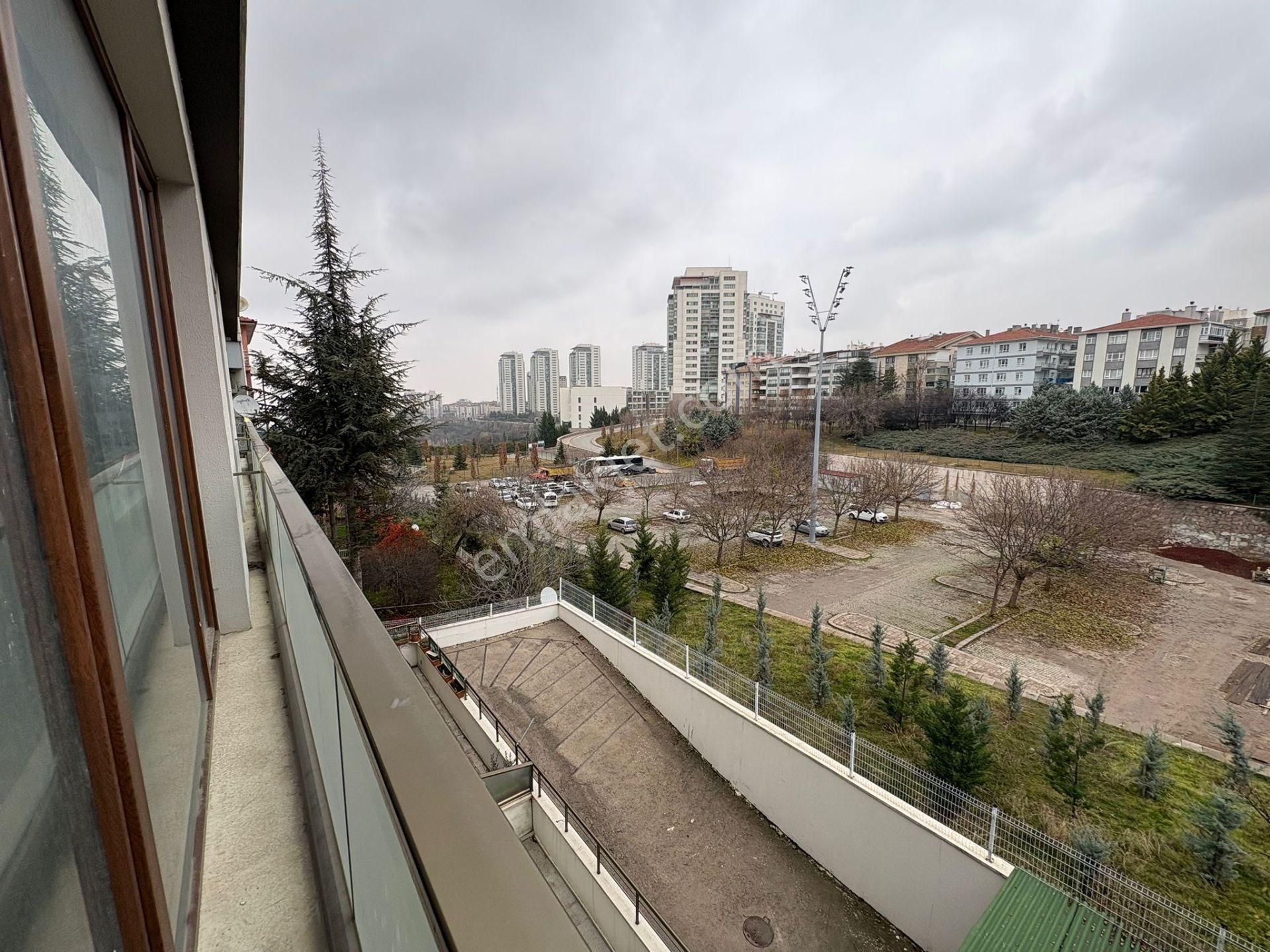 Göraldan 2+1 Dkmen Vadi Manzaralı 3. Kat Konumunda Lüks Yapılı - Görsel 4