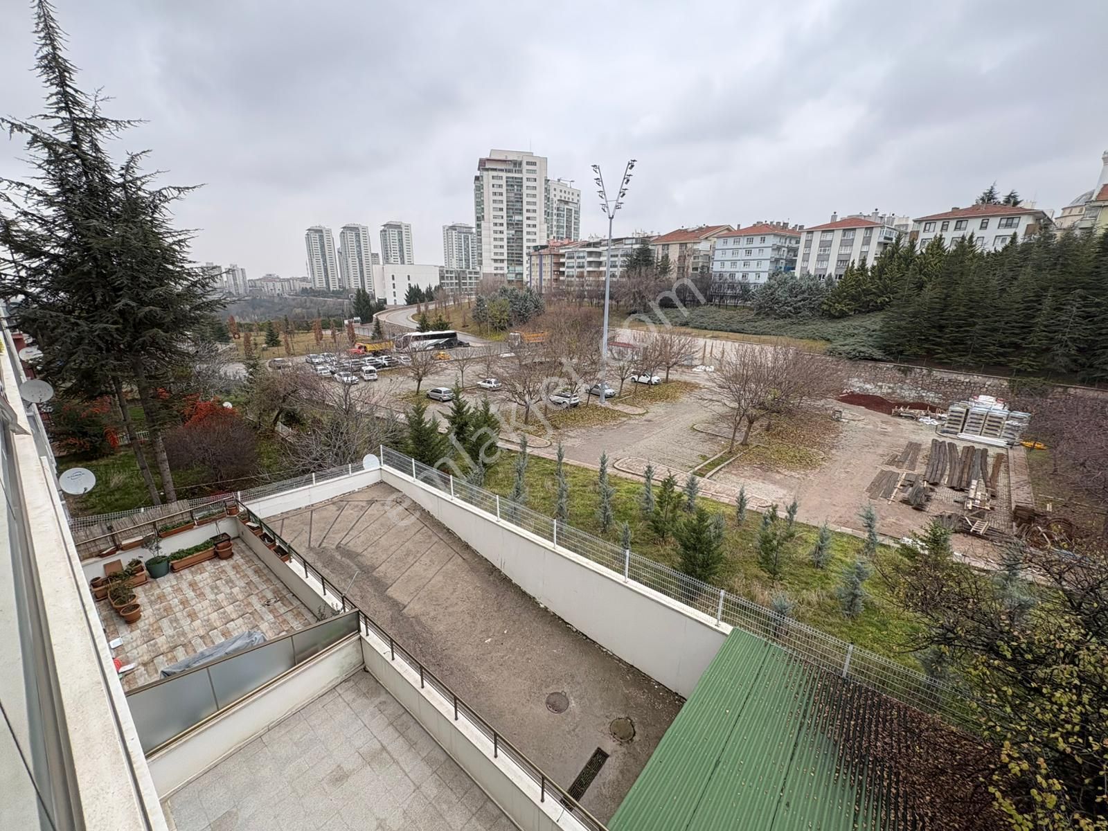 Göraldan 2+1 Dkmen Vadi Manzaralı 3. Kat Konumunda Lüks Yapılı - Görsel 21