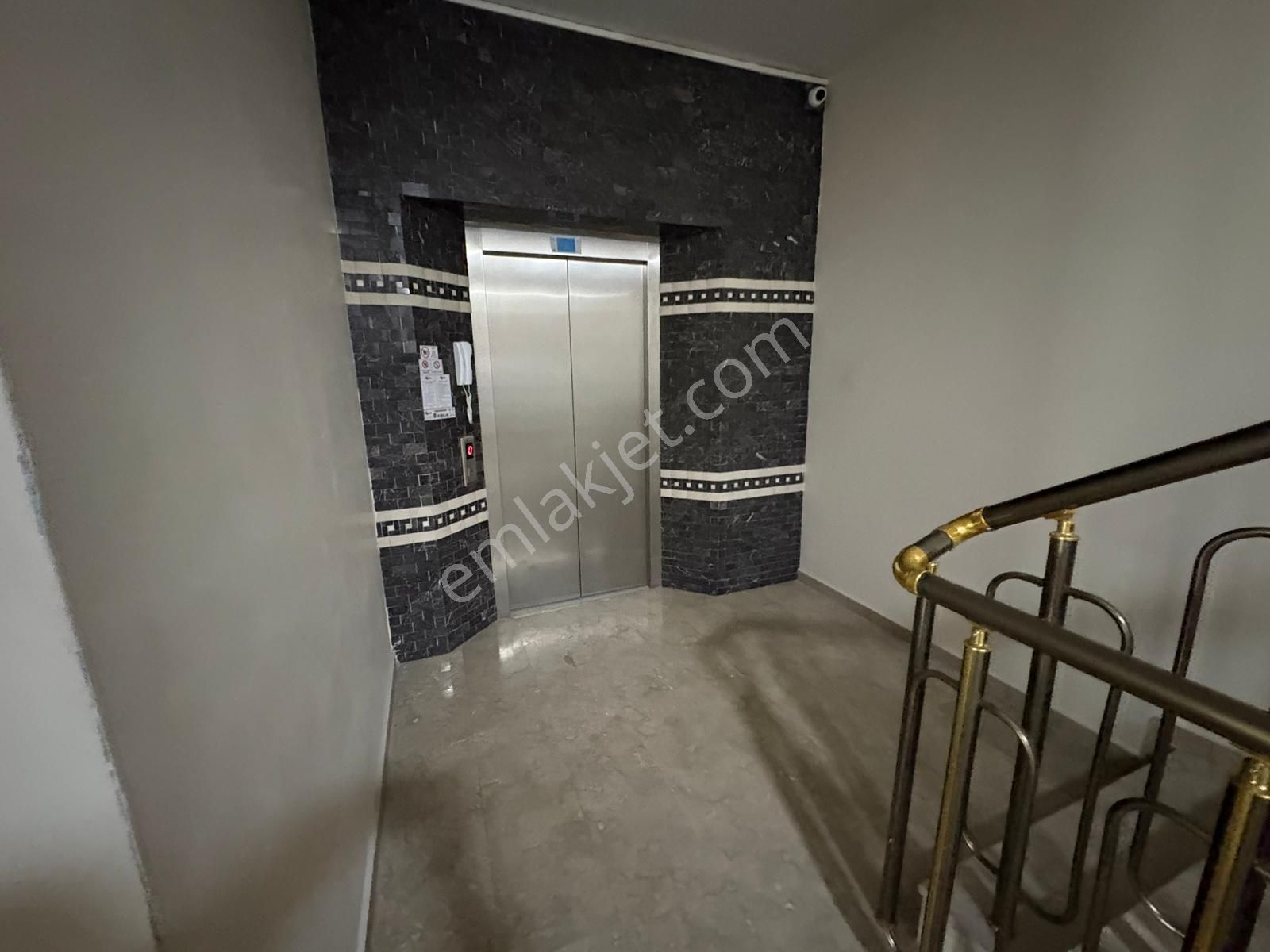 Göraldan 2+1 Dkmen Vadi Manzaralı 3. Kat Konumunda Lüks Yapılı - Görsel 16