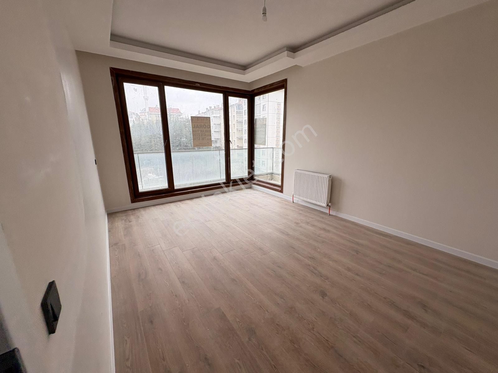 Göraldan 2+1 Dkmen Vadi Manzaralı 3. Kat Konumunda Lüks Yapılı - Görsel 15