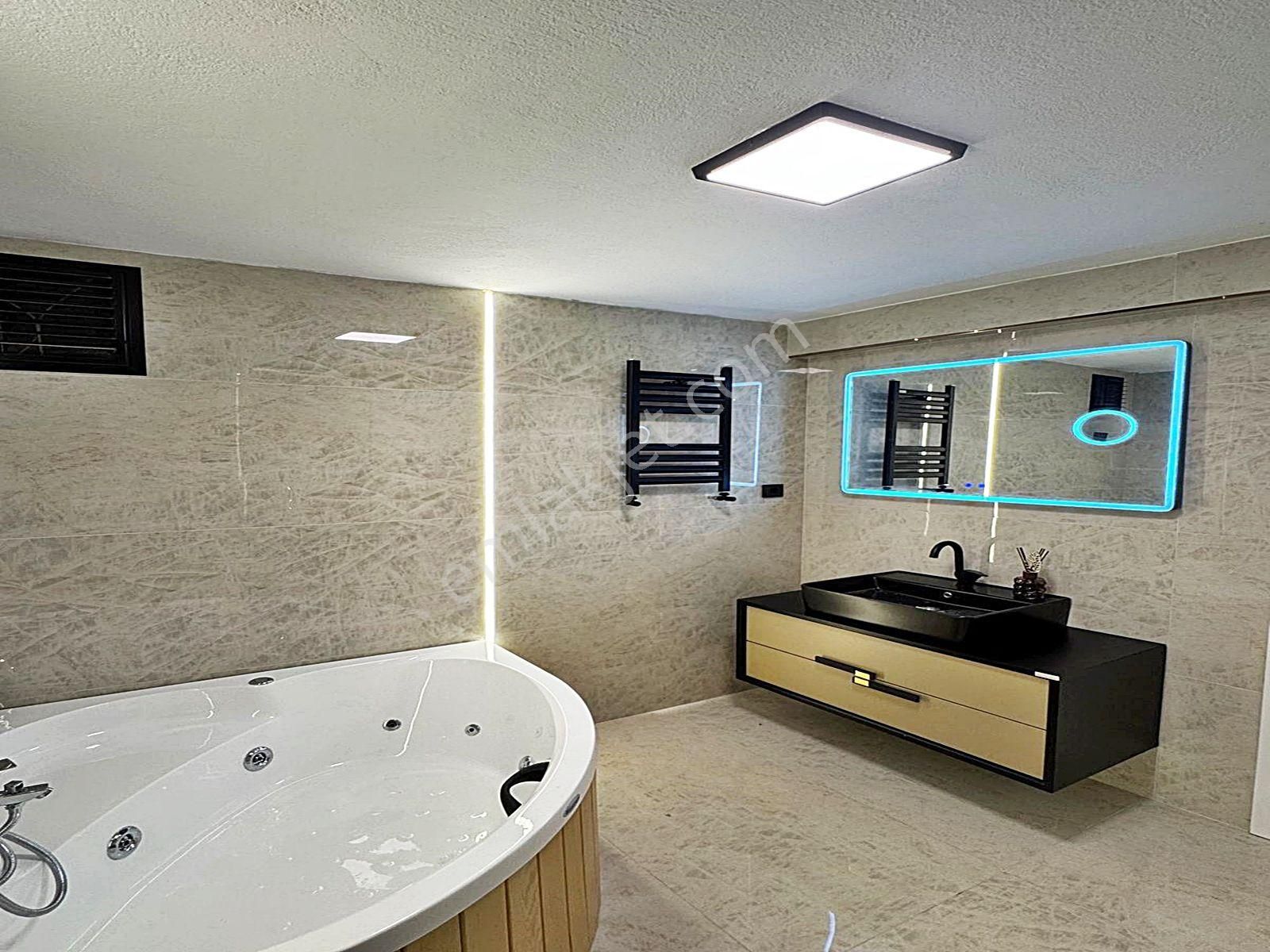 West İstanbul'a Yürüme Mesafesinde Site İçerisinde 3+1 Deniz Manzaralı Satılık Arakat Daire! - Görsel 7