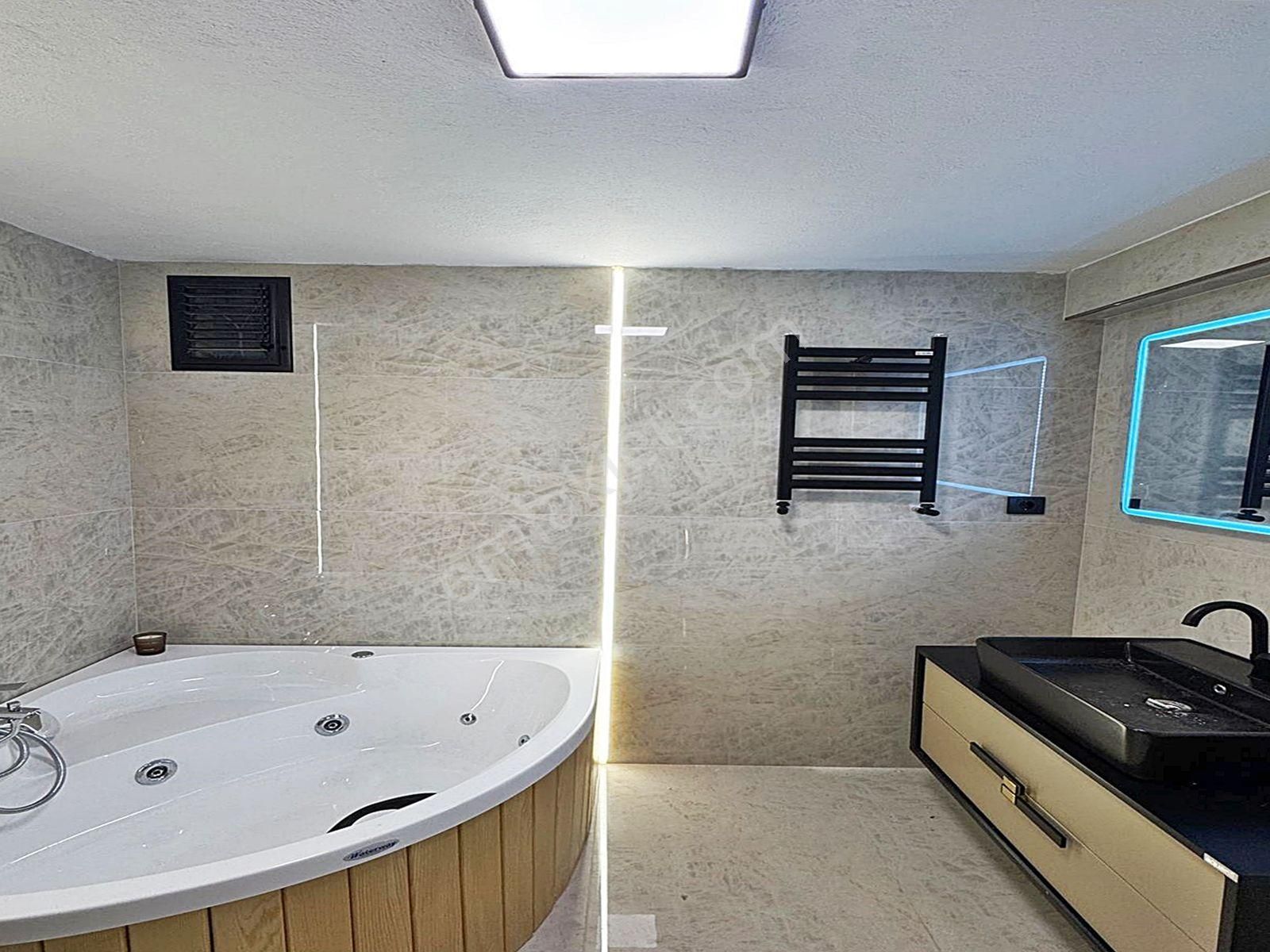 West İstanbul'a Yürüme Mesafesinde Site İçerisinde 3+1 Deniz Manzaralı Satılık Arakat Daire! - Görsel 15