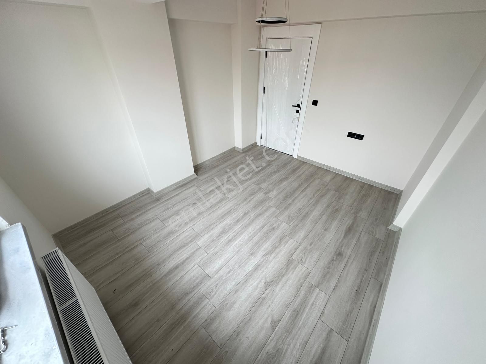 Sincan Yenikentte Satılık 3+1 Sıfır Daire Katta - Görsel 28