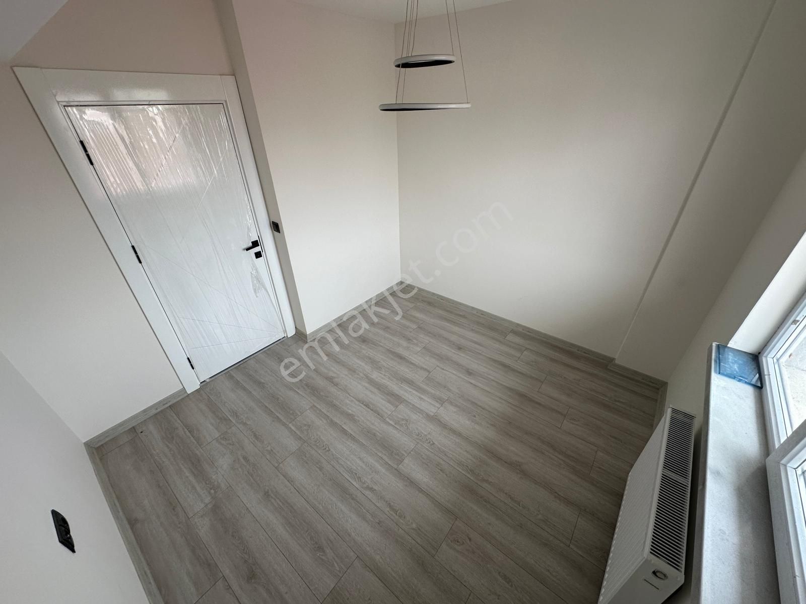 Sincan Yenikentte Satılık 3+1 Sıfır Daire Katta - Görsel 30