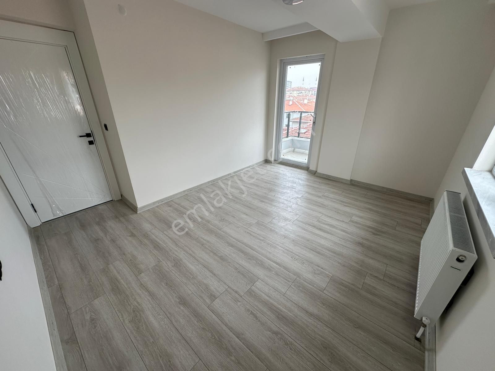 Sincan Yenikentte Satılık 3+1 Sıfır Daire Katta - Görsel 22