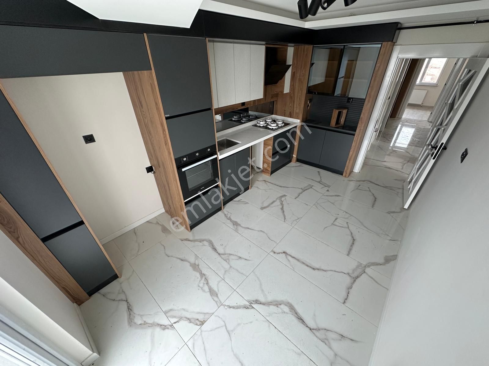 Sincan Yenikentte Satılık 3+1 Sıfır Daire Katta - Görsel 3