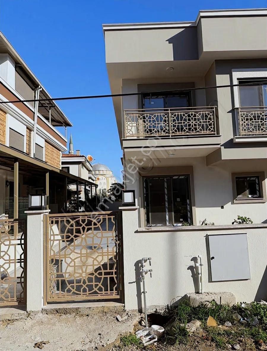 Canyurt Gayrimenkulden Yeni Foça Gencerlide Satılık Villa - Görsel 9