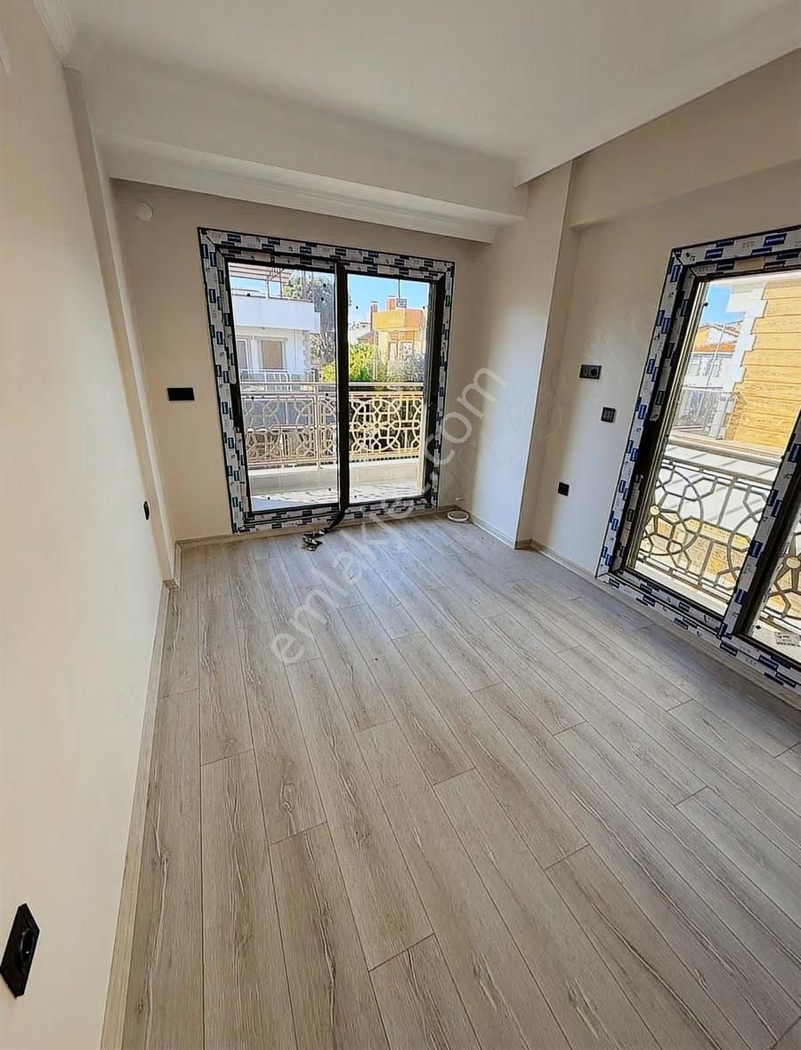 Canyurt Gayrimenkulden Yeni Foça Gencerlide Satılık Villa - Görsel 6