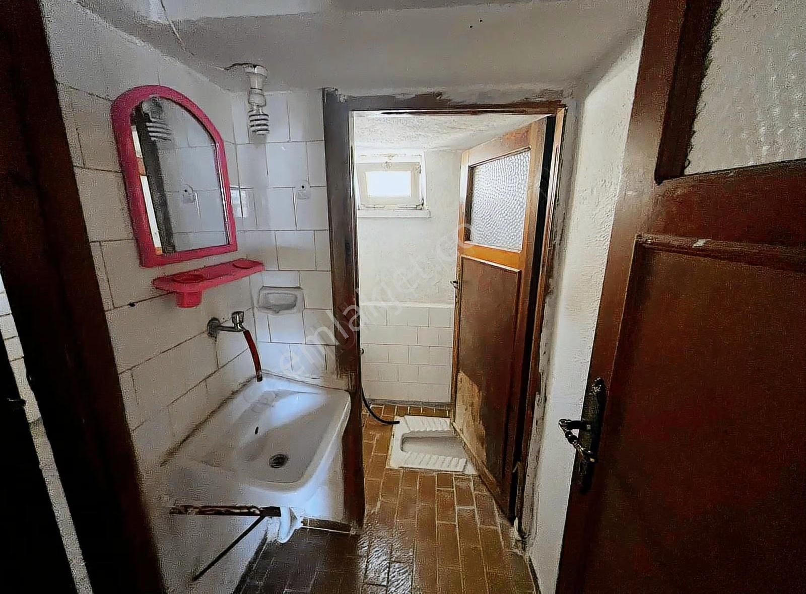 Öz Yıldız Emlaktan Kiralık 2+1 Daire Şelale Mahallesi - Görsel 6