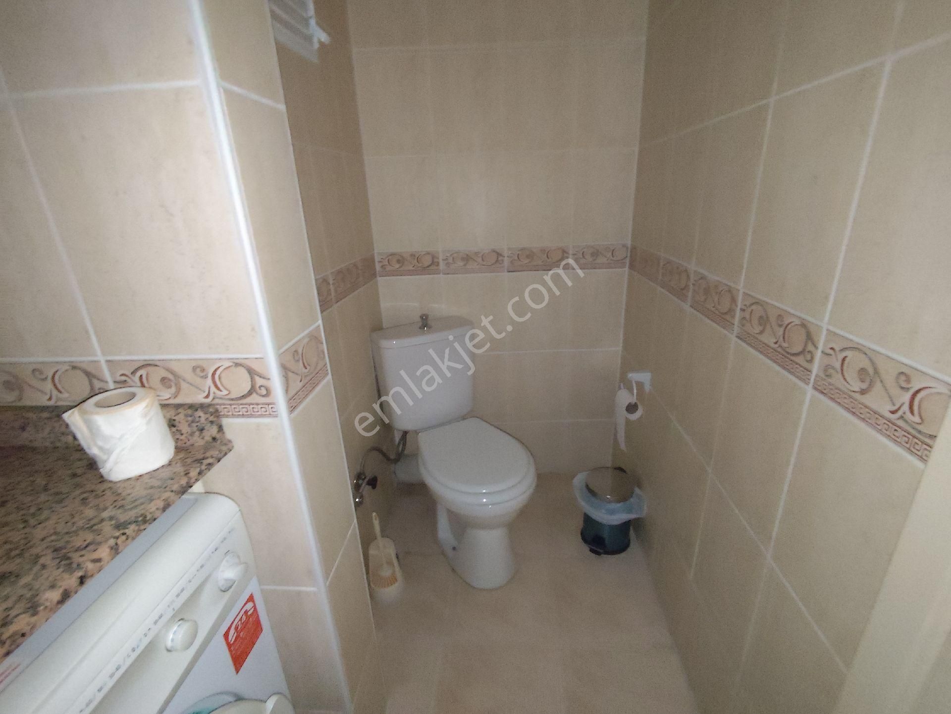 Kocamustafapaşada Satılık 2+1 Çift Cephe Satılık Daire - Görsel 16