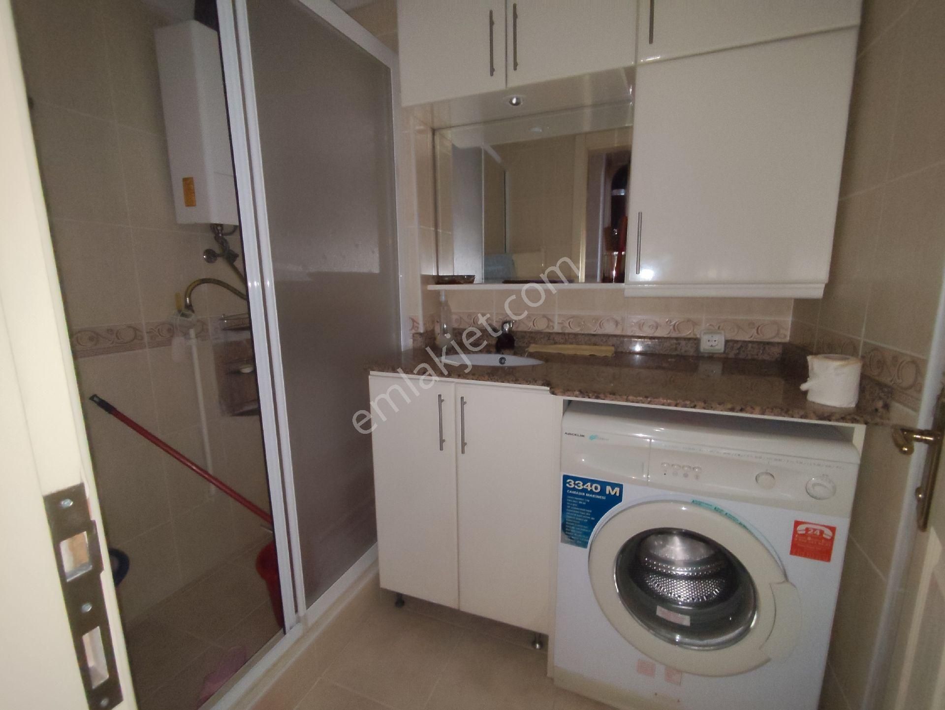 Kocamustafapaşada Satılık 2+1 Çift Cephe Satılık Daire - Görsel 15