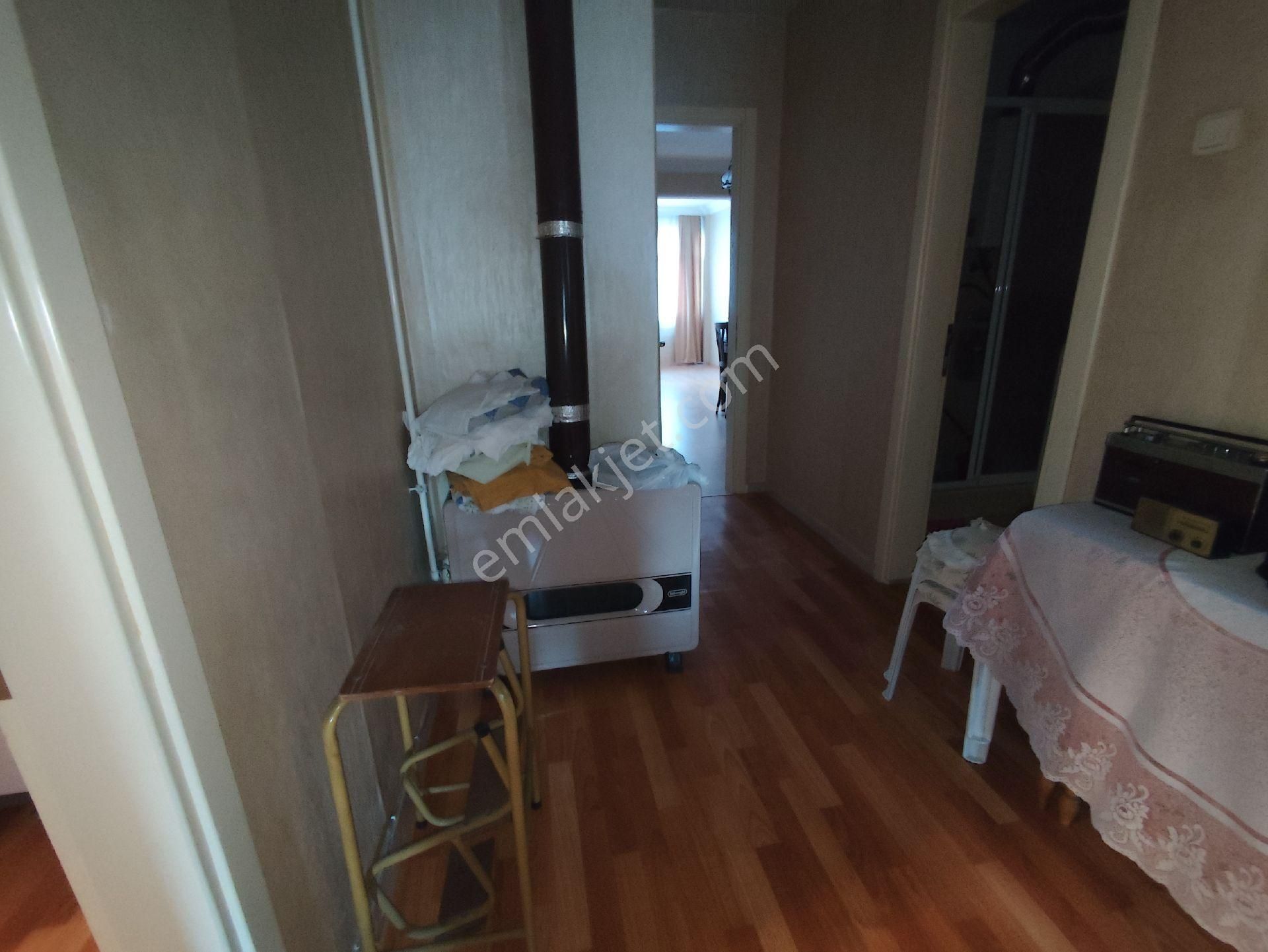 Kocamustafapaşada Satılık 2+1 Çift Cephe Satılık Daire - Görsel 11