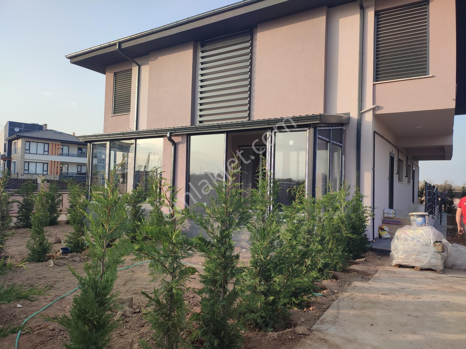 Karaaslanda Lüks 3+1 Butik Villa Site İçi Bahçeli - Görsel 10