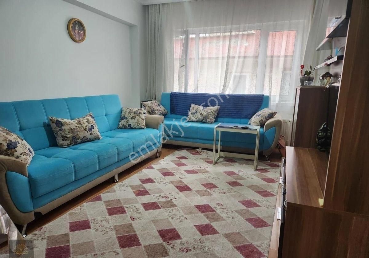 Topçu Mahallesinde 2+1 Kiralık Daire - Görsel 2