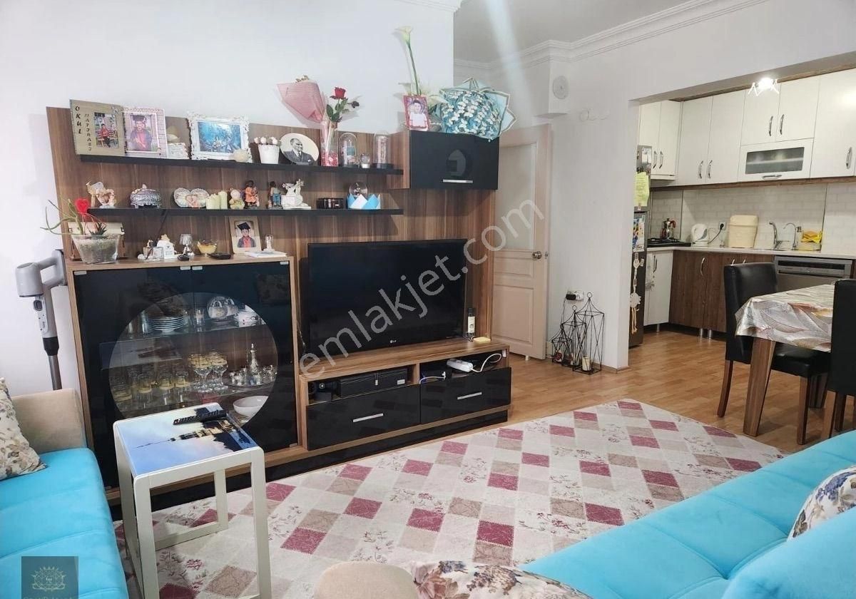 Topçu Mahallesinde 2+1 Kiralık Daire - Görsel 12