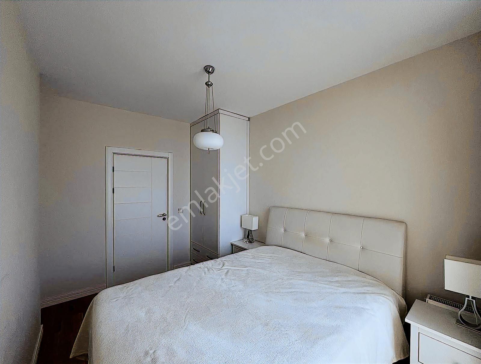 Narlife Deniz Manzaralı Büyük Tip Eşyalı 2+1 - Görsel 13