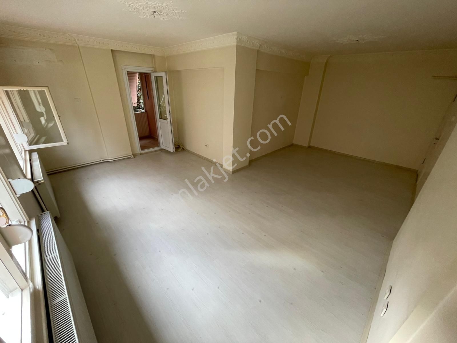 Küçükyalı Tuncel Sitesinde Boş Satılık 3+1 Daire - Görsel 14