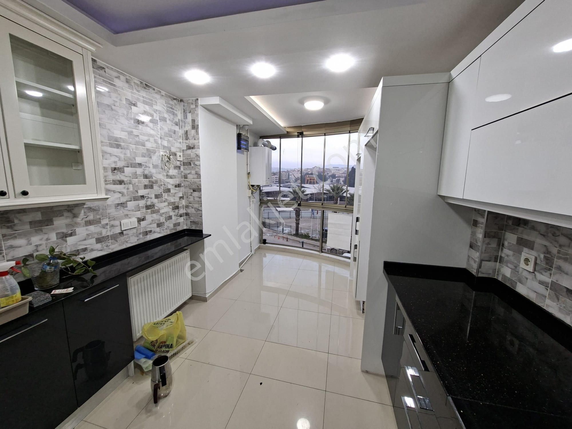 Güneş'ten Şirinyer Pazar Yeri Karşısı 3+1 125m Asansör 4.kat - Görsel 11