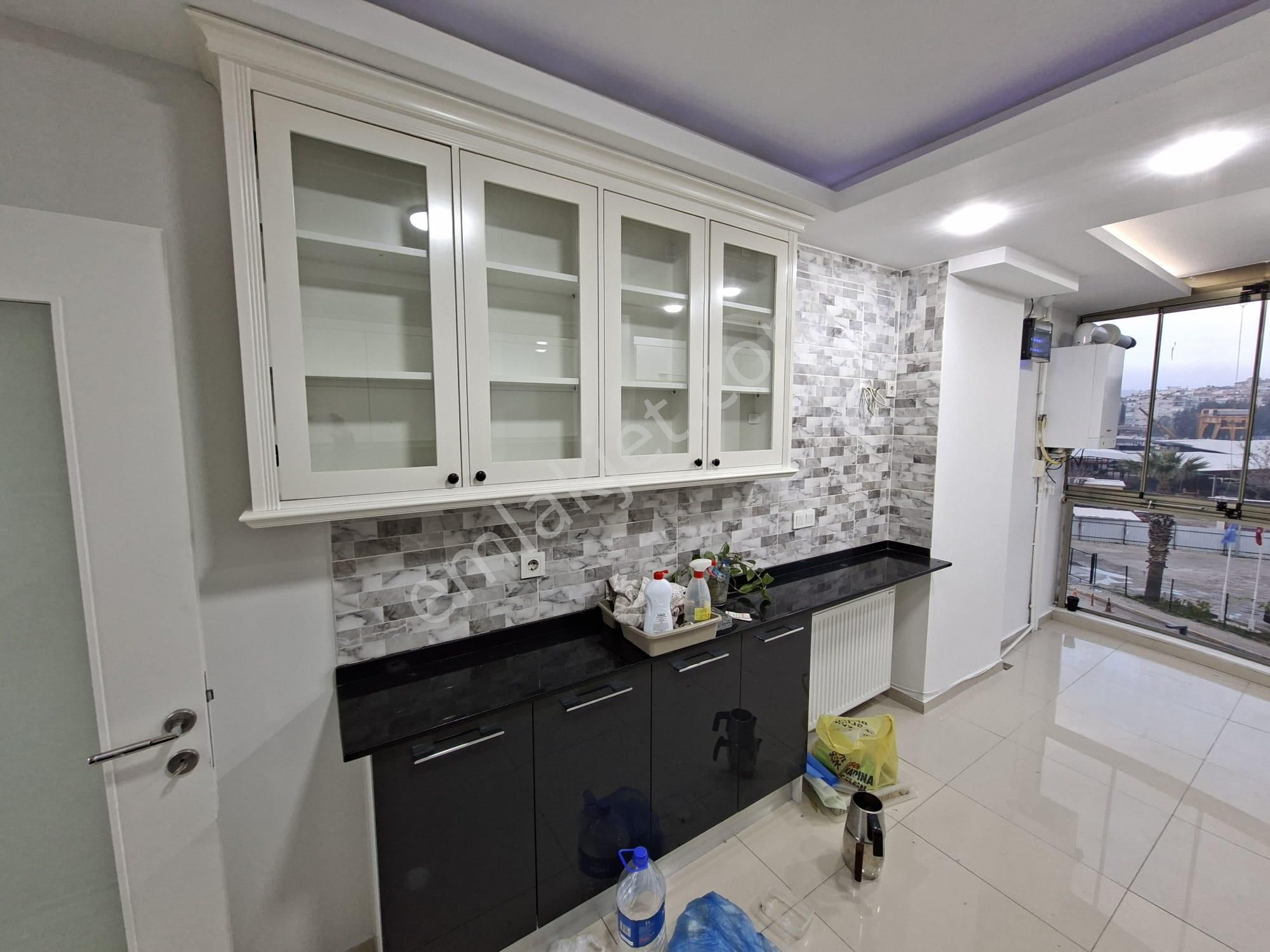 Güneş'ten Şirinyer Pazar Yeri Karşısı 3+1 125m Asansör 4.kat - Görsel 8