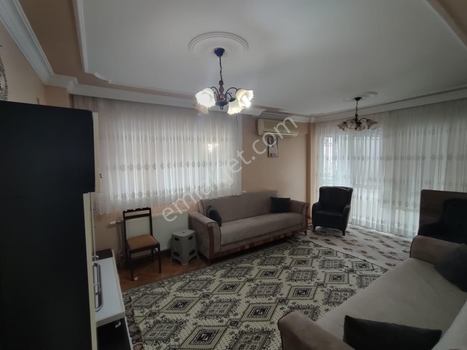 Onur Mh. Köşe Konumda Engelli Asansörlü Otoparklı 3+1 Ara Kat Daire