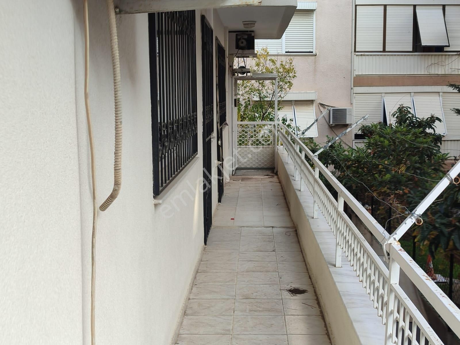 Onur Mh. Köşe Konumda Engelli Asansörlü Otoparklı 3+1 Ara Kat Daire - Görsel 5