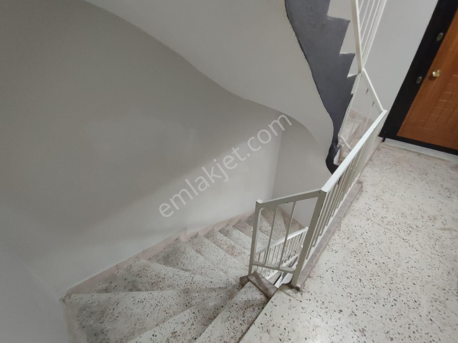 Onur Mh. Köşe Konumda Engelli Asansörlü Otoparklı 3+1 Ara Kat Daire - Görsel 25