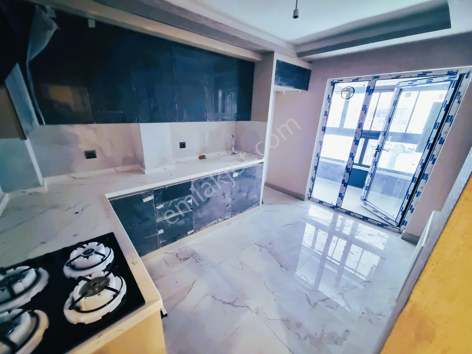 Sincan Yenikentte Lüx Yapılı Ön Cephe İskanlı Kiralık2+1 Daire - Görsel 16