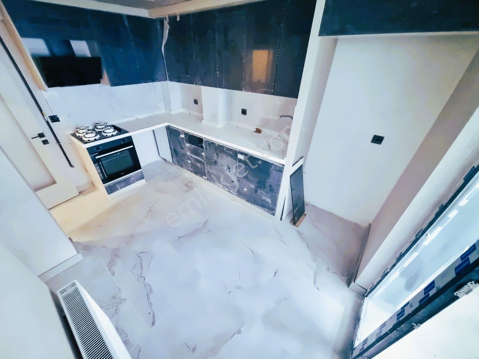 Sincan Yenikentte Lüx Yapılı Ön Cephe İskanlı Kiralık2+1 Daire - Görsel 13