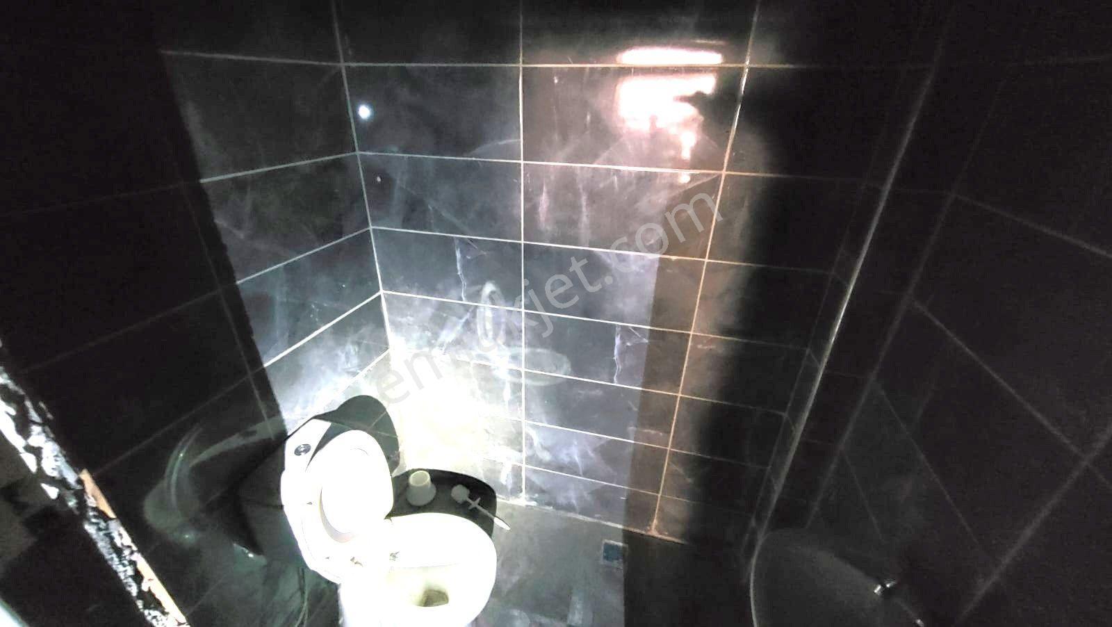 Akman'dan Ön Cephe İşlek Konumda Satılık 240 M2 Dükkan - Görsel 24