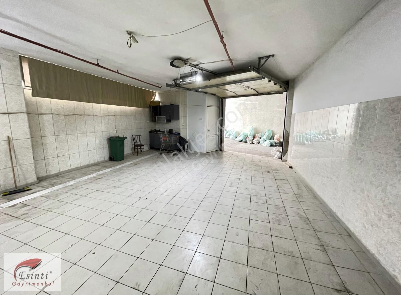Esinti'den Ferhatpaşa'da Birçok İş Koluna Uygun Rampa Giriş Depo - Görsel 17