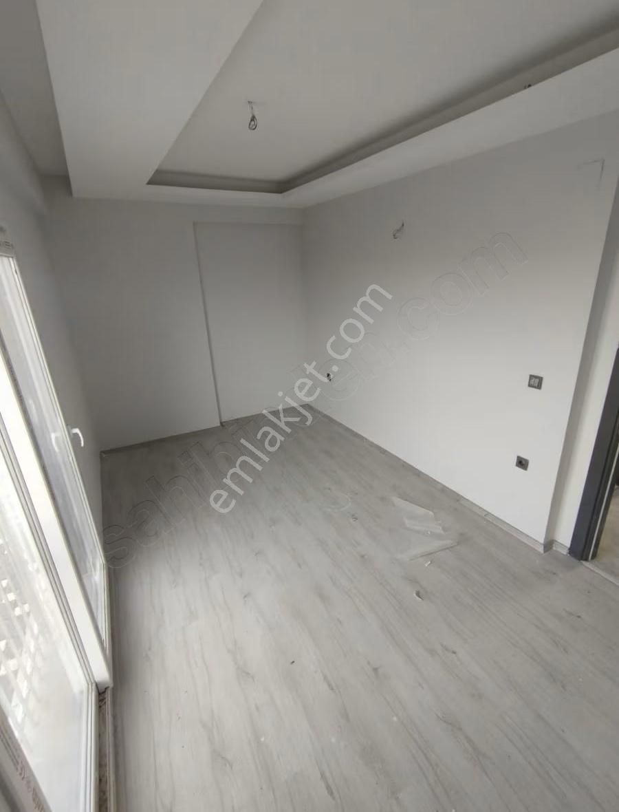 Gold Plus Emlaktan 2+1 K.mutfak Bulvar Üzeri İskanlı Daire - Görsel 5